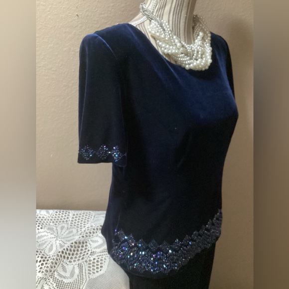 Vintage R & M RICHARD Navy velvet DRESS - Picture 4 of 16